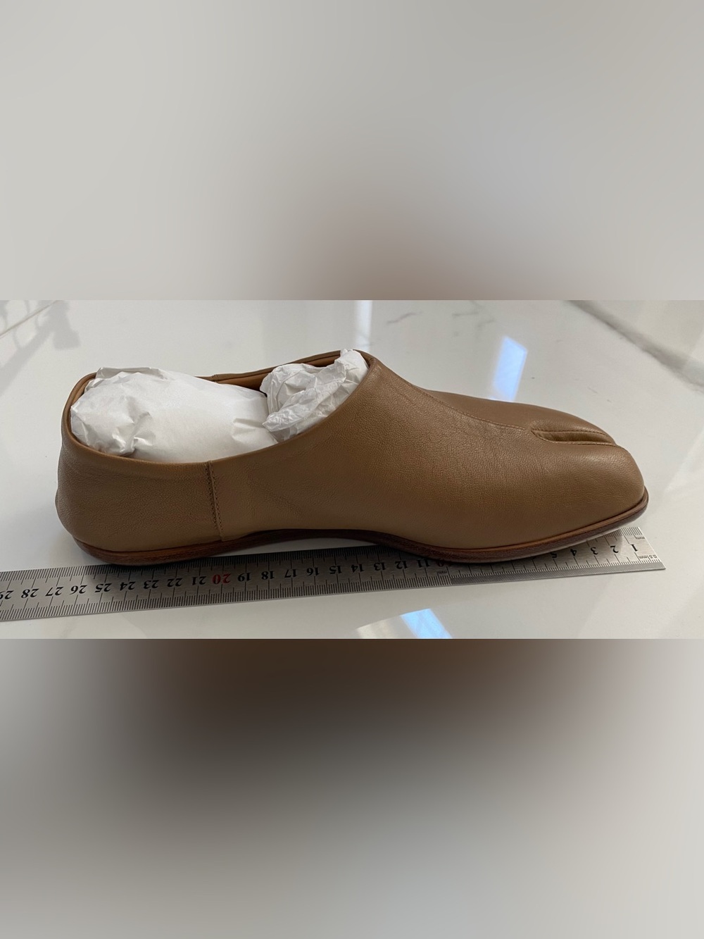 Maison Martin Margiela Men's Tabi Slip-On Loafers in Camel - Picture 9 of 9
